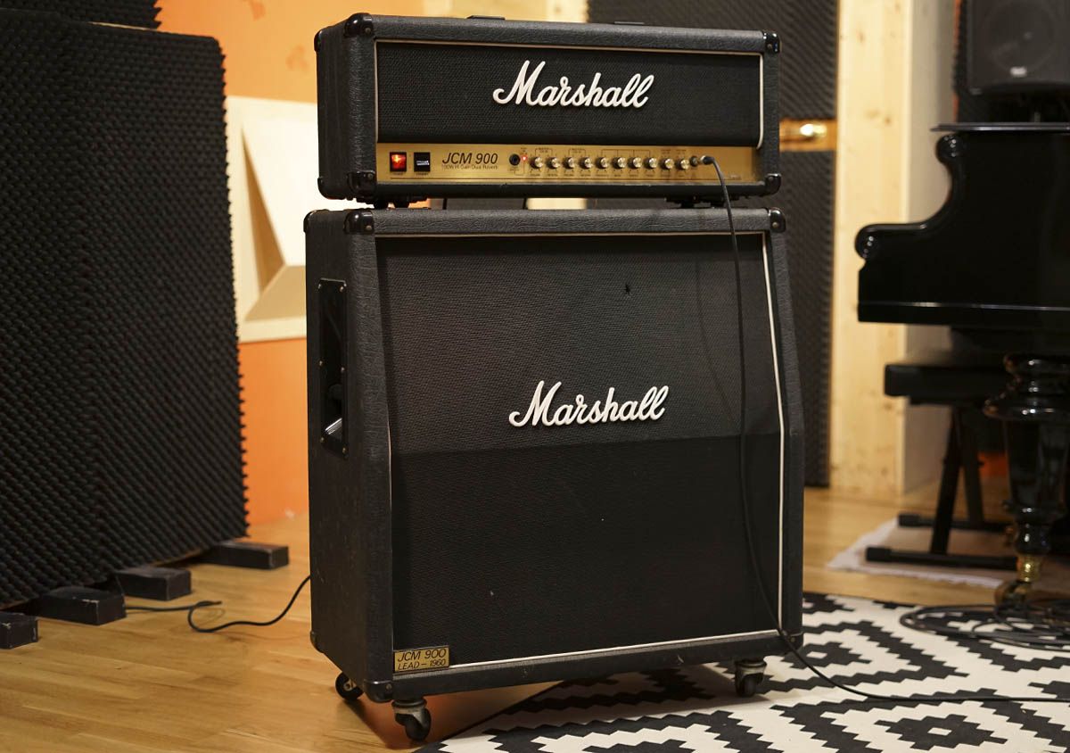 Marshall JCM 900